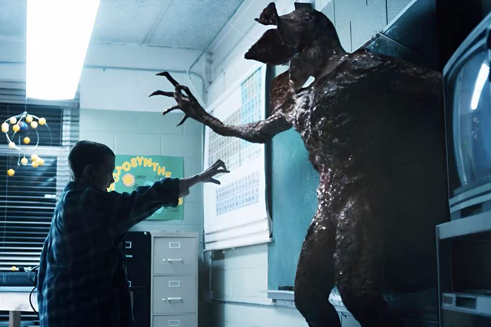 Stranger Things Upside Down vs Real World | The Upside Down Explained | The Biggest Differences in Stranger Things | What Exactly Is the Upside Down | Demogorgon