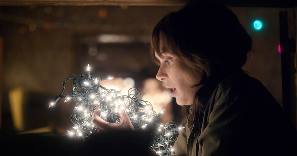 Stranger Things Upside Down vs Real World | The Upside Down Explained | The Biggest Differences in Stranger Things | What Exactly Is the Upside Down | Technology and Communication Differences